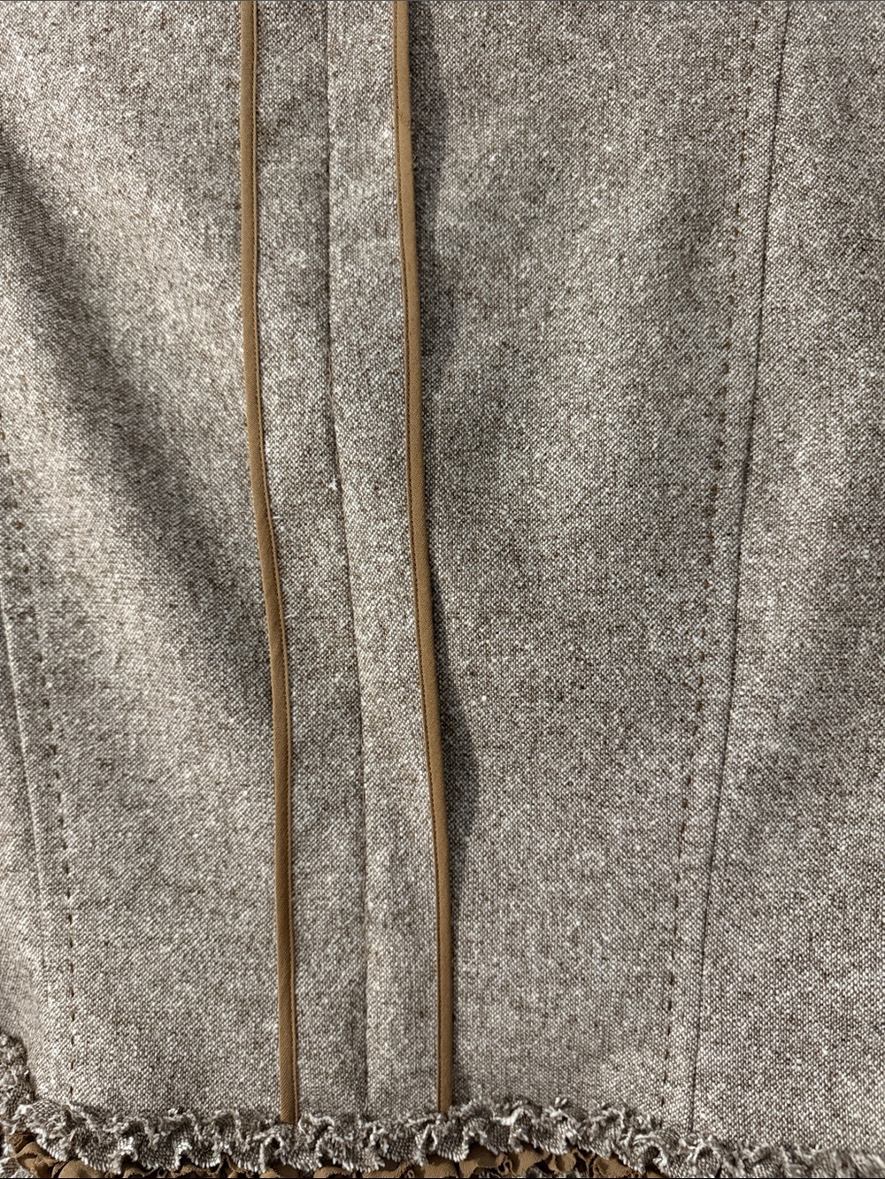 St. John Beige Tweed Blazer with Ruffle Trim - Picture 6 of 10